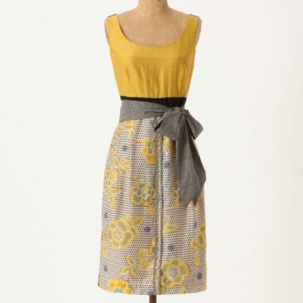 EDME & esyllte Anthropology dress Gold Black Floral Sheath Size 4 Sleeveless - Picture 7 of 7
